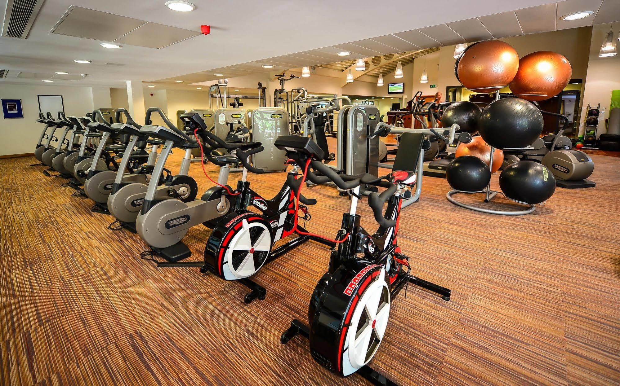 Foxhills Club & Resort Ottershaw Kültér fotó